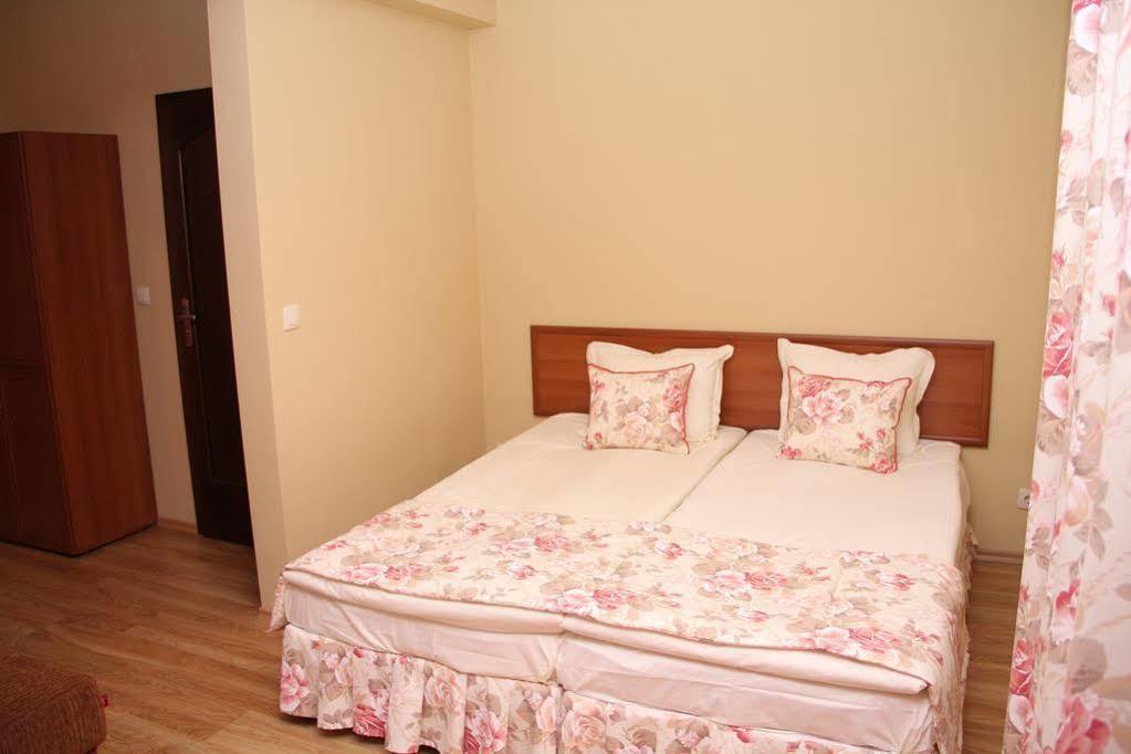 Guest House Stelia Velingrad Exterior photo